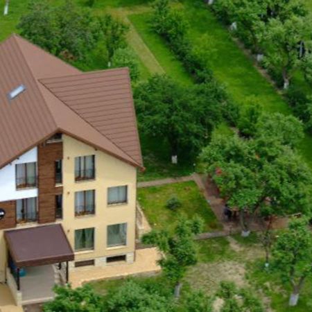 Stupina Hotel Brassó Kültér fotó
