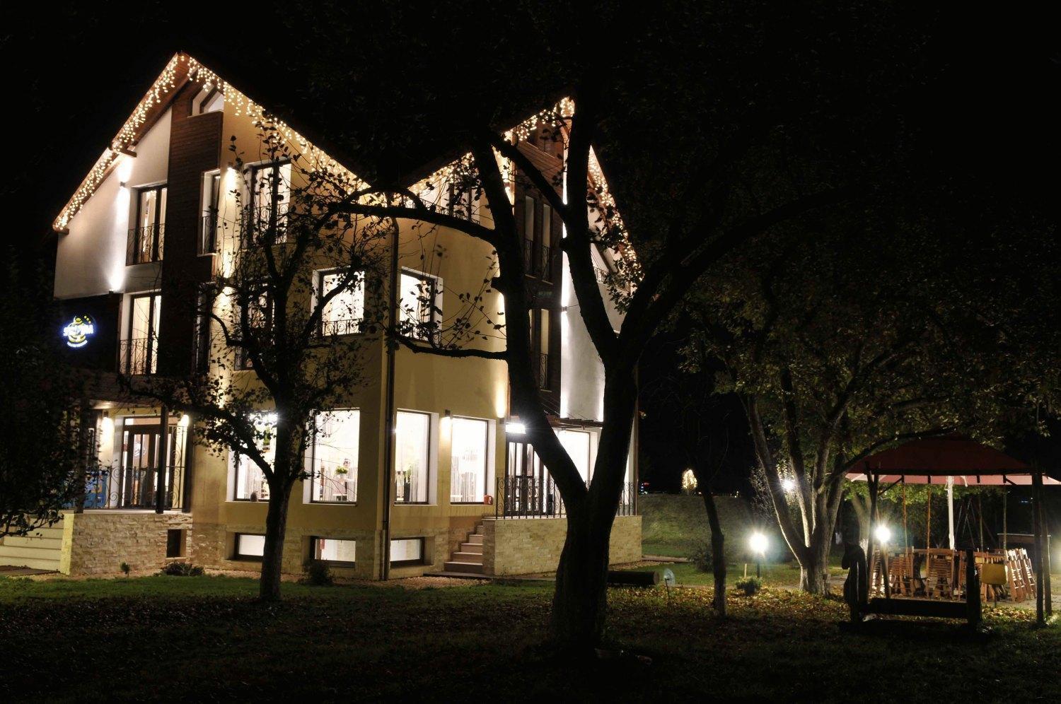 Stupina Hotel Brassó Kültér fotó
